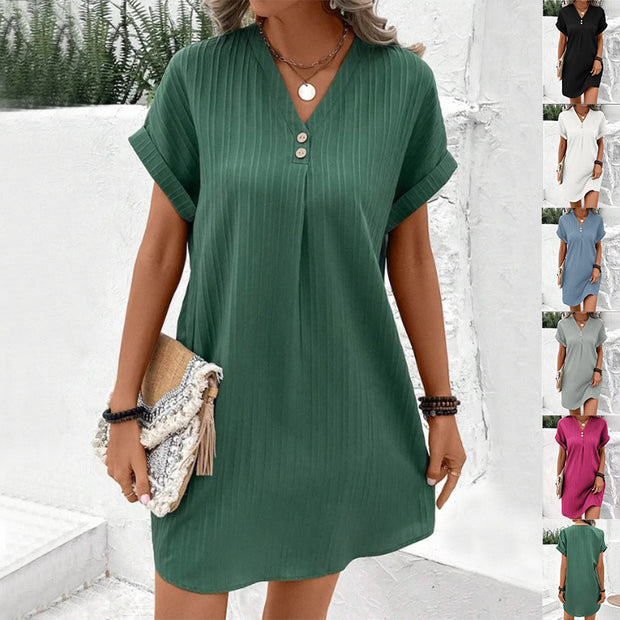 Robe Décontractée à Col V – Élégance Simple pour Tous les Jours